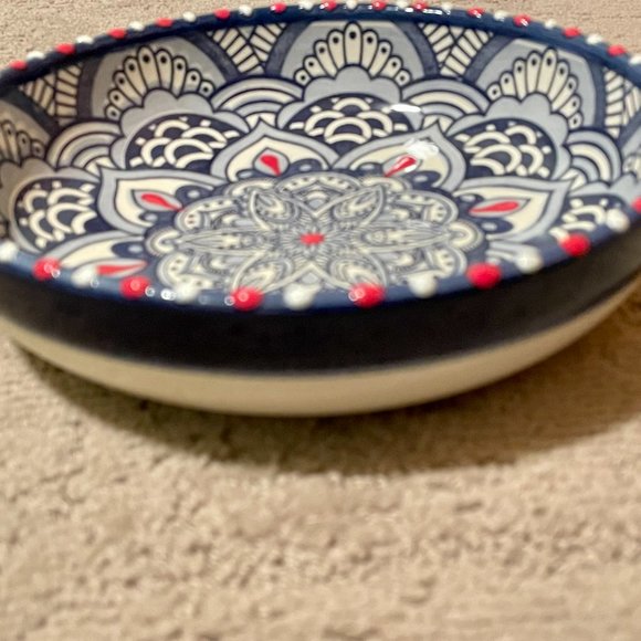 Hand-painted pottery bowls from Portugal - Picture 6 of 6